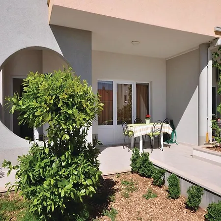 Put Pozara Ii Apartment
