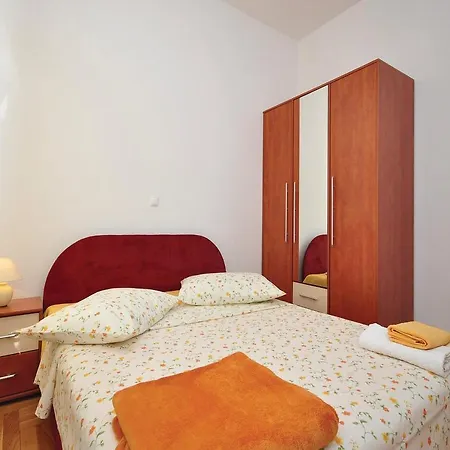 Put Pozara Ii Apartment