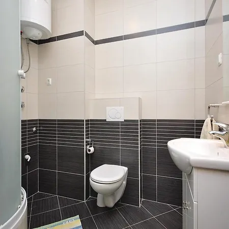 Apartment Put Pozara Ii Makarska